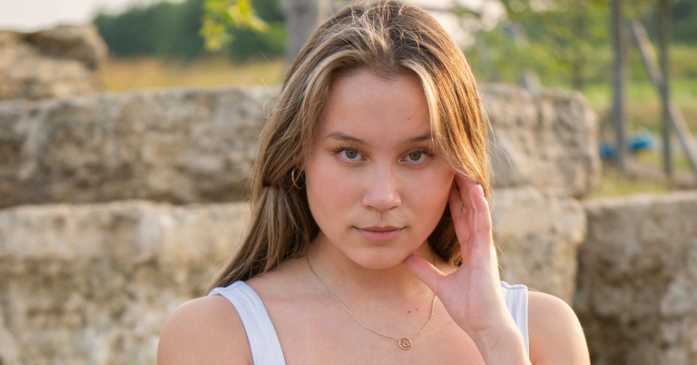 What to Do When Your Tween or Teen Is Lying To You