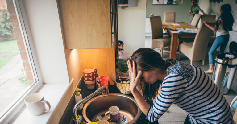 How to Deal With Stress, Burnout, and Being A Mom During COVID/Interview with Dr. Sheryl Ziegler