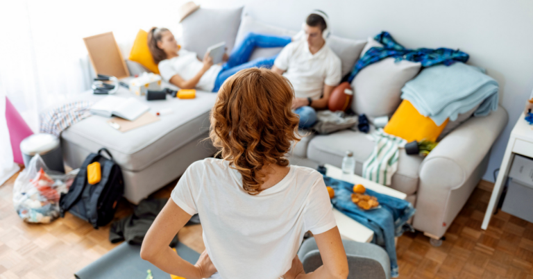 Ten Things Our Teens Do That Drive Parents Insane 