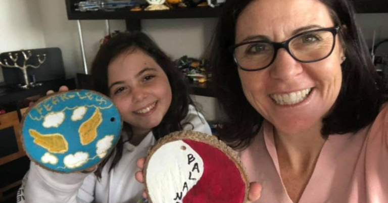 Are You Craving More Connection With Your Daughter? Here’s A Great Way To Foster Connection and Communication