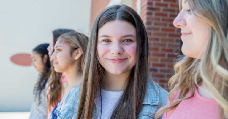 How to Help Your Daughter Believe In Herself