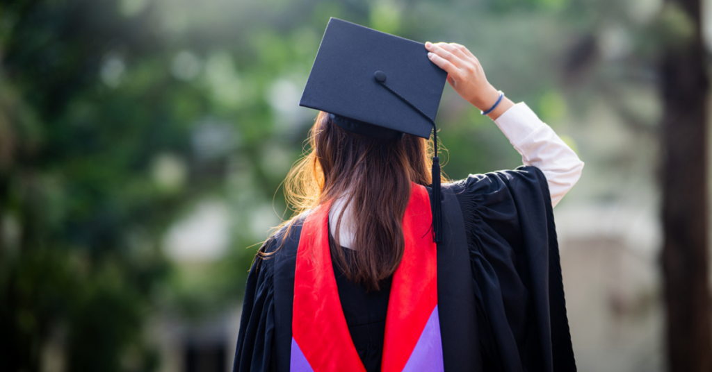 4 Goals For College Graduates To Have A Successful And Fulfilling Life