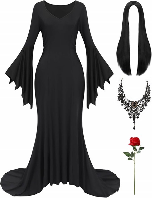 Morticia Addams Halloween costume for moms